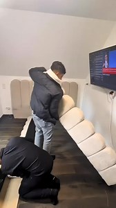 Andhika Gudang Oscar #andhikagudangoscar #bahanjok #bahansofa #jokmobil #jokmotor #sofa #furniture #tutorial #sofadesign #furnituredesign #chairdesign #chair #tips #seatcover #carmat #carinterior #andhikajok #kulitsintetis #sinteticleathe | Yanwar Abu Ahmad