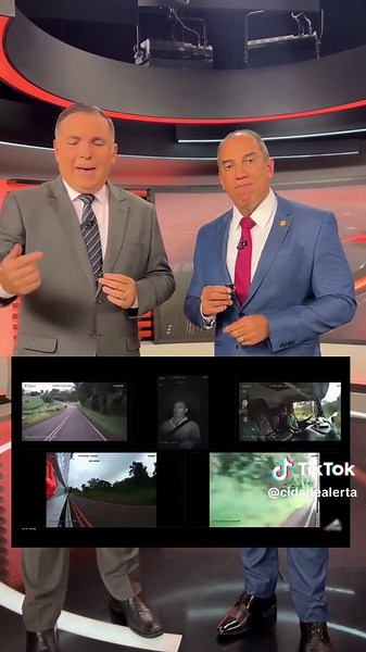 TRAGÉDIA NO PARANÁ: Um grave acidente entre duas carretas deixou quatro mortos e mobilizou equipes do Corpo de Bombeiros e socorristas, já que um dos veículos transportava combustível. A rodovia ficou parcialmente interditada e a Polícia Rodoviária Estadual vai investigar as causas da batida. Veja as imagens impressionantes no #CidadeAlerta desta terça (19) 🚨