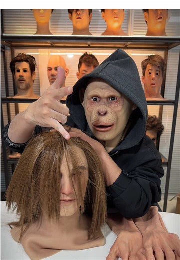 Movie-level baboon silicone mask wearing display#siliconemask #feilangmask #mask #realisticmask #masks