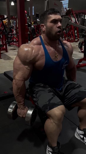 I explained this positioning for lateral raises on my live workout. Did you catch it? #gymtok#fittok#fyp#aesthetics#bodybuilding#fitness