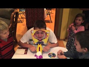 Thanksgiving Pie FACE GAME ( Pie to the face game)