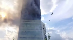 Deadly fire engulfs building near Moscow