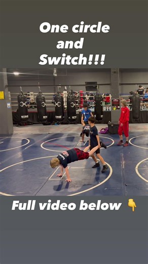 Coach Mike's exercise with Young Boxers: Hand Track position and move around!!! #shorts