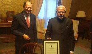 Queen Elizabeth II has Narendra Modi over for lunch