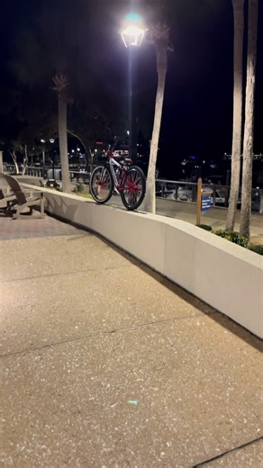 Lil vid#fypシ゚viral #fyp #sebikes #pedalbikelife #fortnite bike low key looking clean 🧼