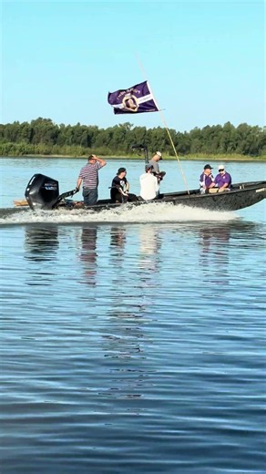 Never know who you will see in da swamp!!! Swamp People!!! Alligator Season 2026!!! #swampdogs