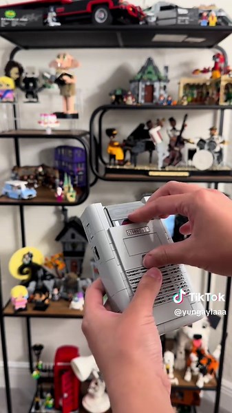 Exploring the Lego Gameboy: A Creative Build
