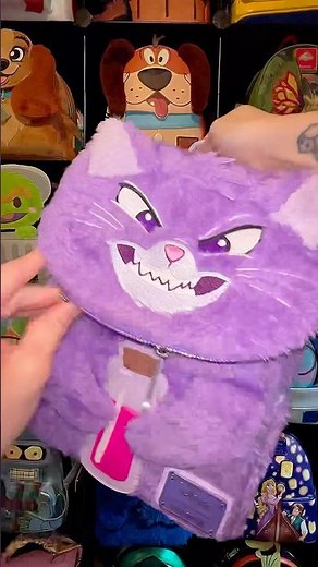 The Emperor’s New Groove Loungefly Yzma Cat Mini Backpack #disney #loungefly #yzma
