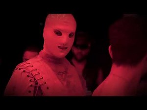 NANTAIMORI. Body sushi fetish dinner