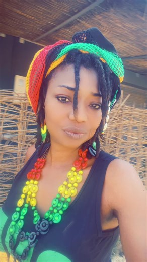 Vidéos de FOUTANKÉ (@svannah.49) avec original sound - Rasta nurse