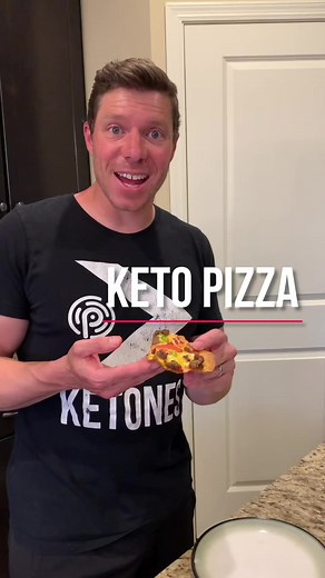 82K views · 916 reactions |  Keto Pizza The best Keto pizza recipe out there! Have you tried this one yet?! Recipe: www.simplefunketo.com/blog/ketodadpizza #ketopizza #ketopizzacrust #ketodinner #easyketorecipes #lowcarbdinner #easyketorecipes #simplefunketo #healthydinner #pizzanight | The Keto Dad | Facebook