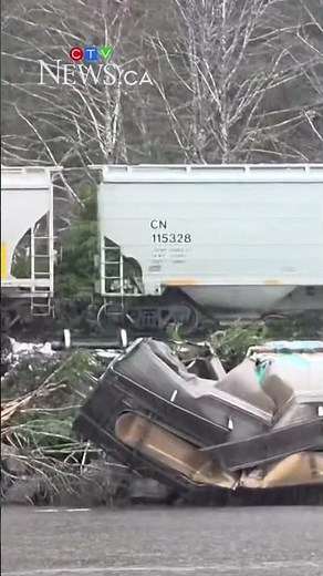 Train derails after mudslide in northern B.C.