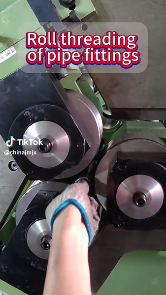 Roll Threading Techniques for Pipe Fittings