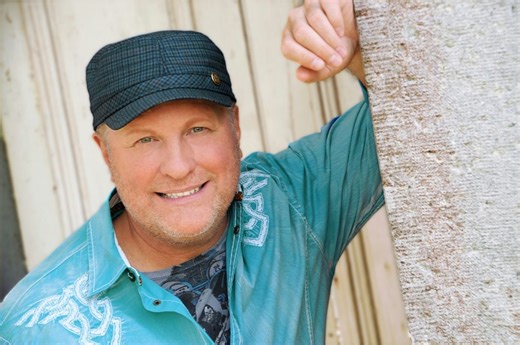 Collin Raye – Love, Me & The Hits Live in Greenville