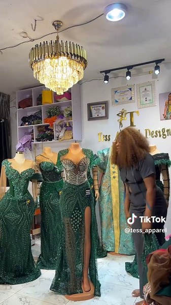 Lace Wedding Dress Ideas from Top Fashion Designers