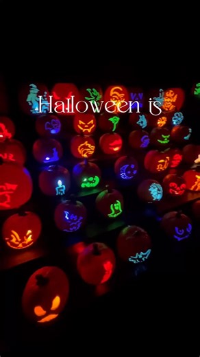677 reactions · 102 shares | Halloween has officially arrived. Happy October!!! 李 . . . . Pumpkin / Halloween / Spooky Season / October / Pumpkins / Pumpkin Season / Halloween Decorations . . . . #halloweenseason #pumpkintime #pumpkinseverywhere #octobervibes #halloweendecoration | Hexesandhorrors | Facebook