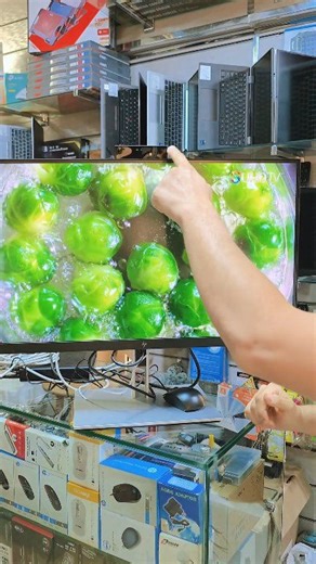 HP E27d G4 QHD USB-C Docking Monitor 68.58 cm (27") Anti-glare QHD (2560 x 1440), IPS, 300 nits, Height Adjustable, IR Webcam 1080p/Mic, No Speaker الاستلام من الفرعين ولا يوجد شحن للشاشات السعر في العرض ٤٨٥٠ جنيه فقط بدون كابلات للتواصل واتس 👇 https://wa.me/message/CYYD76T3GRSNI1 تقدر تشوف الموديلات المتاحه حاليا بالصور والأسعار على السايت بتاعنا www.computershop-eg.com * العنوان : مدينة العبور - الحي السادس -( شركة SPEED خلف مول كابيتال بلازا ) اللوكيشن https://goo.gl/maps/x8oLmTDiV8tGTWRS8 ت