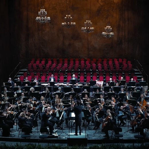 Beethoven a főszerepben! Az Opera Café vasárnapi adásában az újévi koncertet és a zeneszerzőt járjuk körbe. Vasárnap 13:00 órától az M5-ön, 19:00 órától az OPERA YouTube-csatornáján! ☕⭕ #operabudapest #operacafe | Operaház