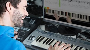 Want piano lessons? There's an app for that — and it's $160 off.