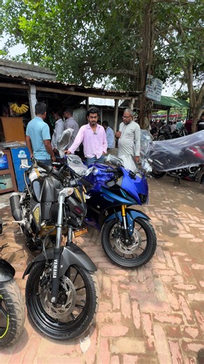 Blue R15 V4 Caught Your Attention — Don’t Miss the Details