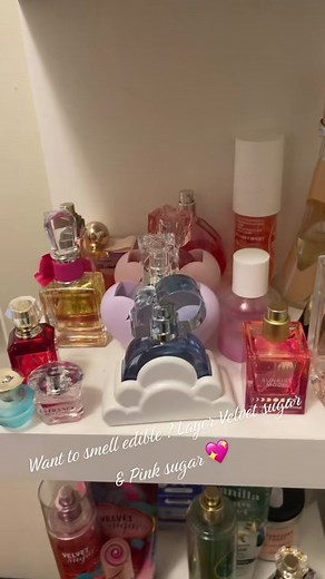 Layering Perfumes: A Guide to Smelling Delicious