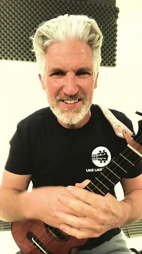 Learn the Coolest Ukulele Strum Pattern in 1 minute! #Shorts