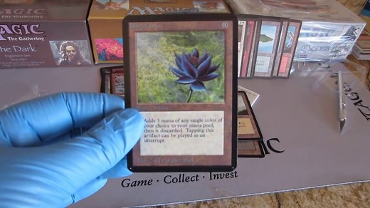 Il trouve une carte rare Magic de 27000$ dans un jeu neuf