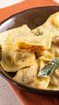 TORTELLI di ZUCCA con BURRO e SALVIA🧡🎃🍂 #adv