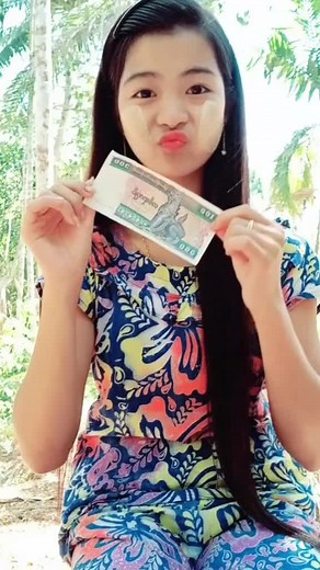 Ei Chaw Khin သည် TikTok ပေါ်တွင် ရှိသည်