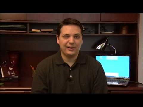 Computers Tips & Advice : About Keeping Your Laptop Plugged In