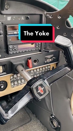 Mastering Flight Controls: The Yoke Explained