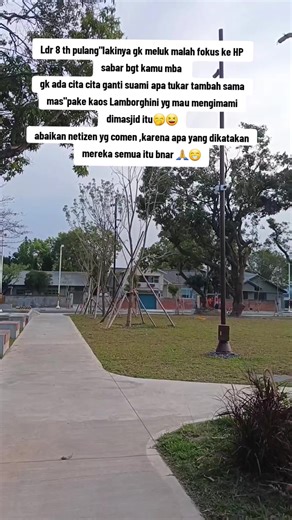 netizen itu serba tau dan serba bisa.kadang jadi iblis jadi malaikat bersayap sebelah😆🤣(tukang kompor)