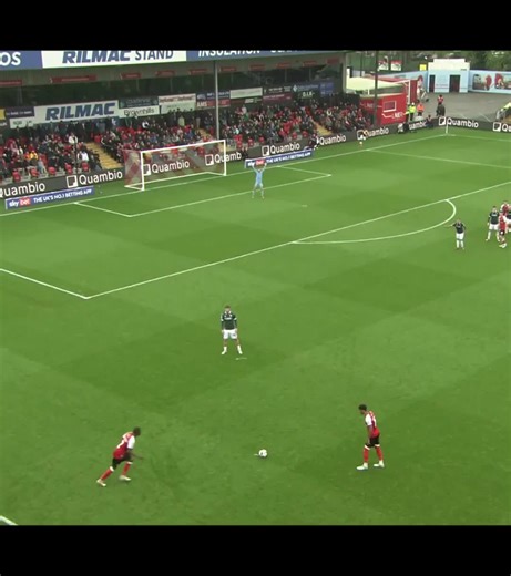 كرة القدم تكتيك و ابداع و خروج من المعتاد #vision_flkoora