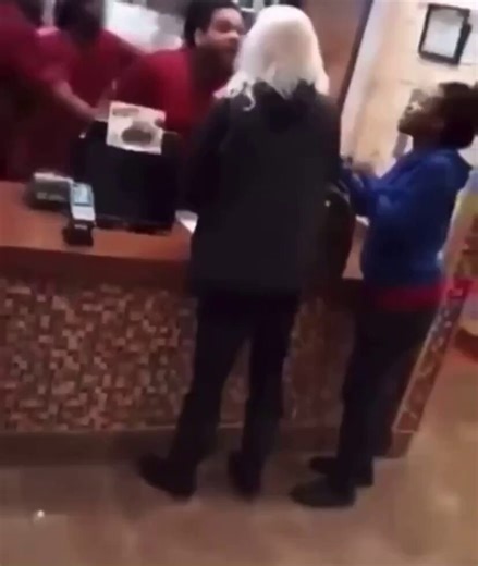 Disgusting attack on an ELDERLY WHITE woman by a group of BLACKS. She’s at the counter, clearly agitated and repeating that she doesn’t want trouble. Then the group of black workers swarm her, follow her out, and attáck her. A big black guy body släms her onto the pavement while the others puñch her. They left her lying there screaming in pain.WHY ARE WE LIVING LIKE THIS??????????