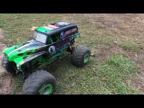 Sense Innovations ESS Dual Car Sound Simulator on LOSI LMT 2.0 GRAVE DIGGER