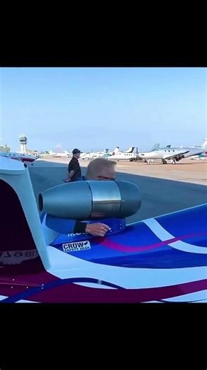Das ist das kleinste Jet Flugzeug der Welt !