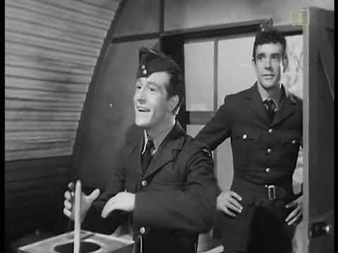 Patsy Rowlands, Sean Connery - On the Fiddle (1961)