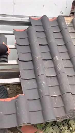 Glazed antique style interlocking roof tiles construction and building materials #rooftiles #roofing #tileinstallation | Workzonex