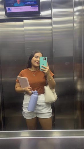 Oii, somos uma marca fabricante ! (85) 996582270 - whats Lua Int@- @luatshirt_ . Site na bio