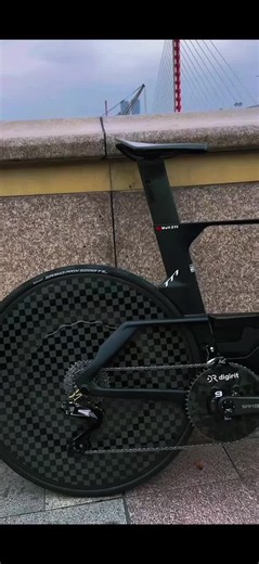 S-WORKS“闪电”tt车