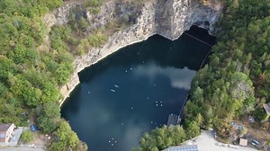 Partez à la découverte de la Roche-aux-Faucons - RTBF Actus