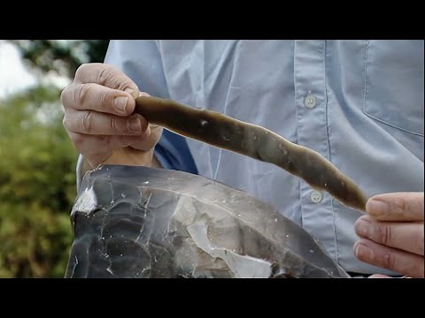 Classic Flintknapping Experiment: Stone Age Long Blades, (subtitles) Sagnlandet Lejre, Denmark