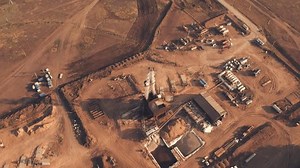 Drilling Rig Oil Field Drilled Into Stock Footage Video (100% Royalty-free) 3551160389 | Shutterstock