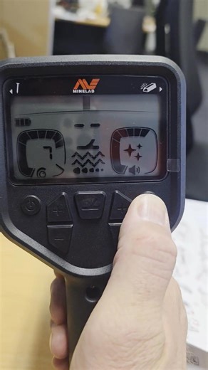 Morning today im answering customer enquiries here for you.. is the gold monster 2000 easy to learn easy to setup... yes and minelab provide a quick start guide in the box but here's a basic run through. #GoldDetector #goldratprospecting #MetalDetecting #goldmonster20000 | Gold Rat Prospecting Supplies