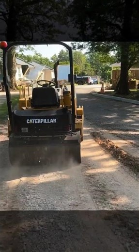 Insane CAT Roller: Runaway Machine on Site #construction #roller #remotecontrol
