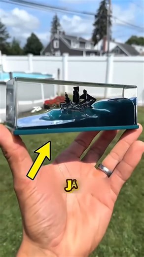 This little boat NEVER sinks… look at this #shorts