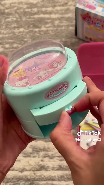 A little machine that can make cute stickers 💕#goodthing #foryou #toy #sanrio
