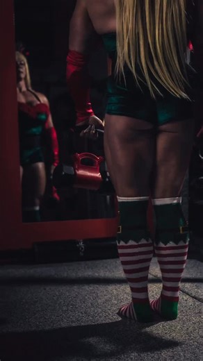 Aleesha Young on Instagram: "Elves Lift Too 🎄…. #naughtyornice #christmas #elves #santa #bodybuilding 📸 @beneyrephoto #photography"