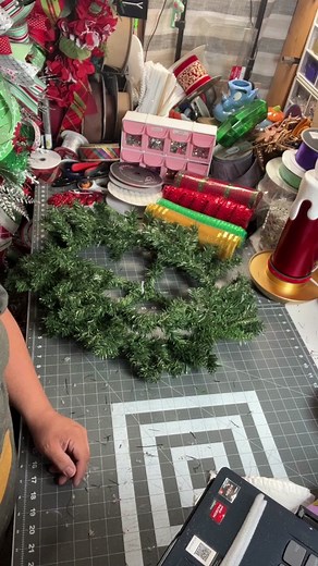 Watch me make a traditional candle wreath for Christmas!! #christmas #christmasdecor #christmas2023 #homemade #wreath #decomesh #viral #fyp #homedecor #wreathmaking