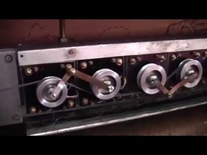 Inside a Compton electrone organ model 357